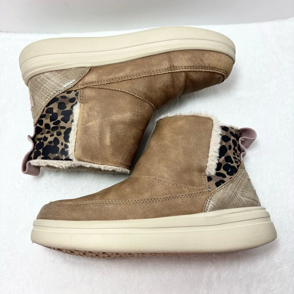 Hey Dude Kids Tan Boots with Leopard Print‎ Size 3